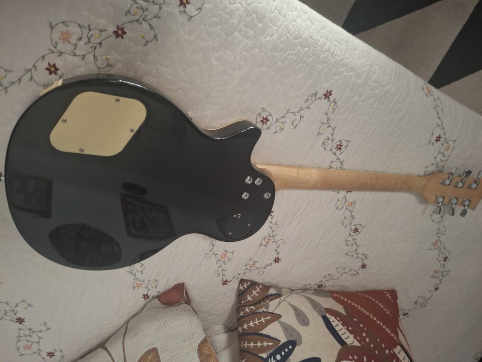 guitarra electrica tipo les paul academy y strom de segunda mano · Foto 6 de 9 · Madrid · 99 €