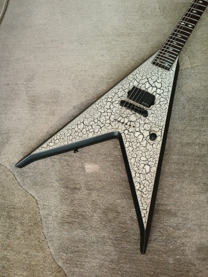 B.C.Rich JRV EDGE EMG-HZ crackle nitro custom paint