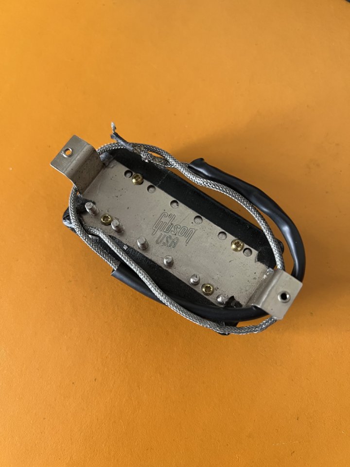 Pastilla Gibson 490T por 498T