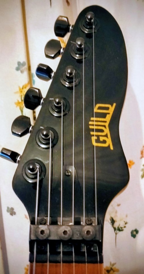 GUILD "Flyer" S280 (Made in USA)