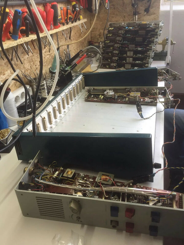 RFT VEB RFT Studio Elektroakustik Leipzig KSG 625 vintage mixer -70s de segunda mano · Foto 9 de 10 · Alicante · 3250 €