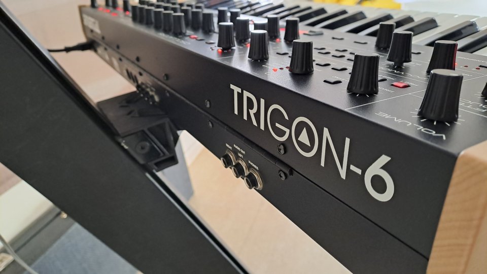 Sequential Trigon 6