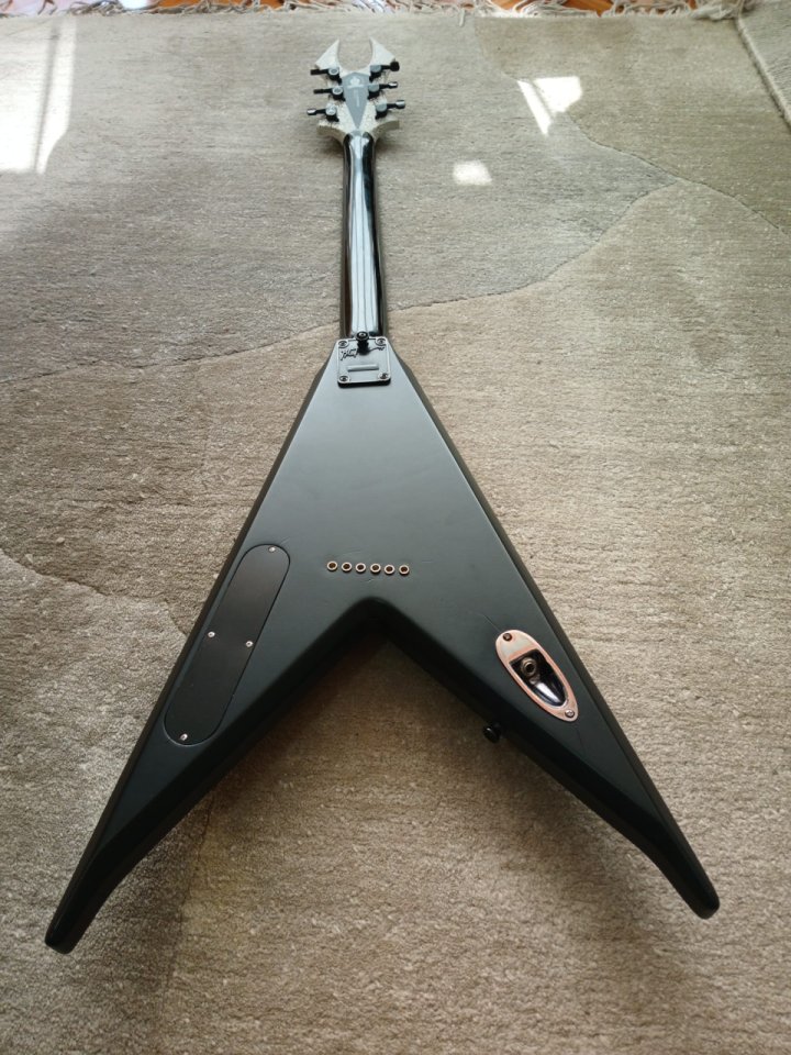 B.C.Rich JRV EDGE EMG-HZ crackle nitro custom paint