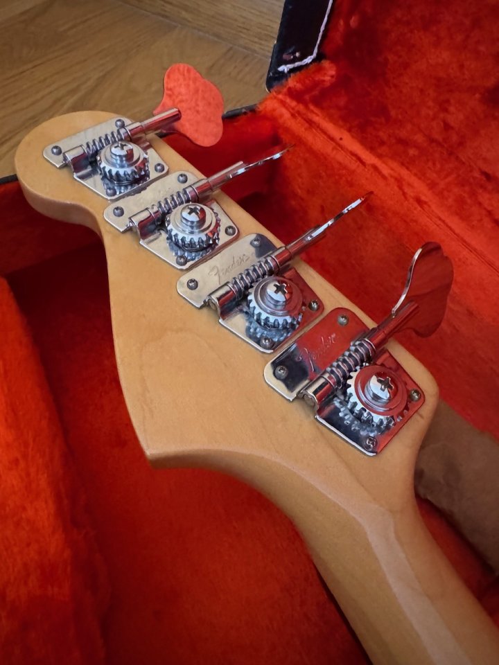 Jazz Bass American Vintage '75 + set extra PV74 pickups de segunda mano · Foto 8 de 10 · Málaga · 1600 €