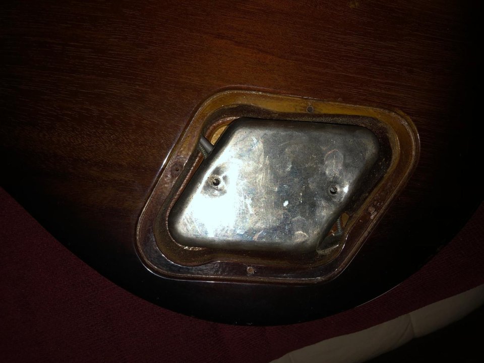 Gibson Les Paul Standard 1979 de segunda mano · Foto 9 de 10 · Valencia · 2500 €