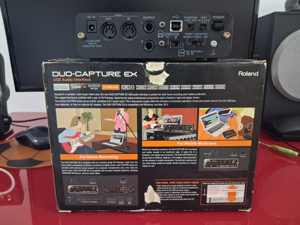Roland Duo-Capture EX Interfaz de segunda mano · Foto 3 de 5 · Málaga · 70 €
