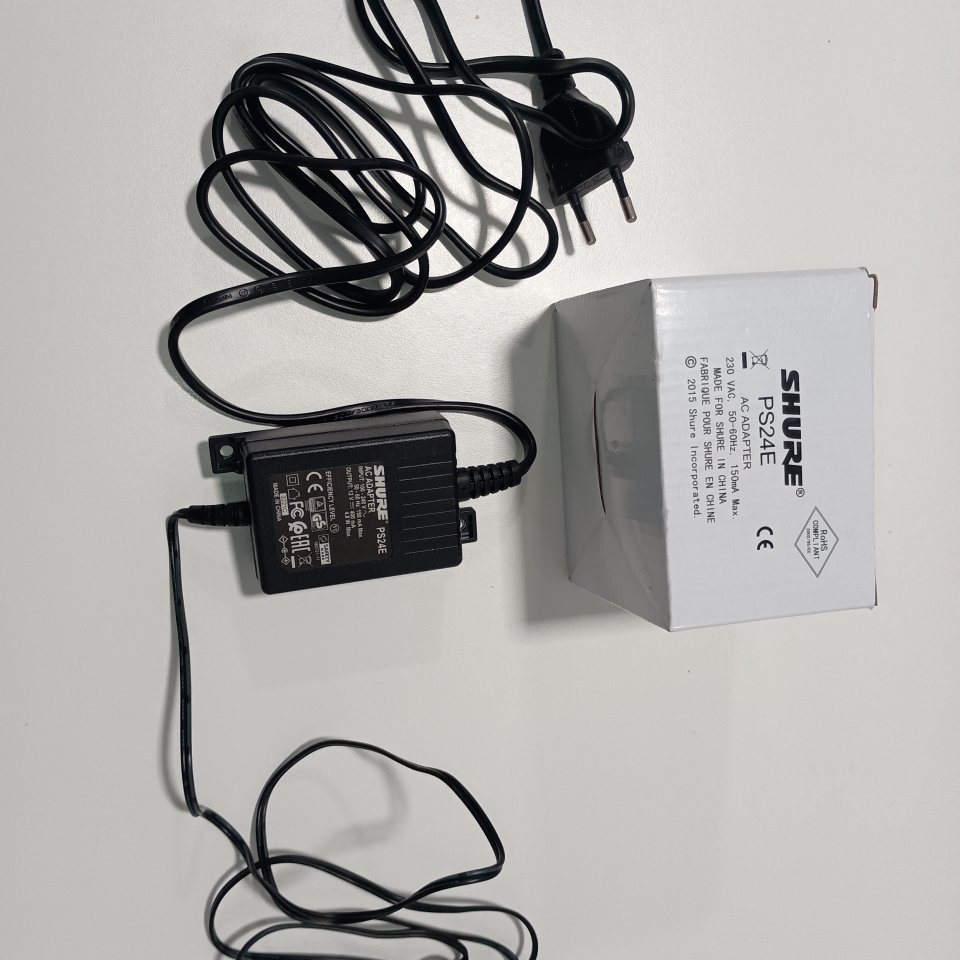 Adaptador Shure PS24E de segunda mano · Foto 1 de 4 · Málaga · 25 €