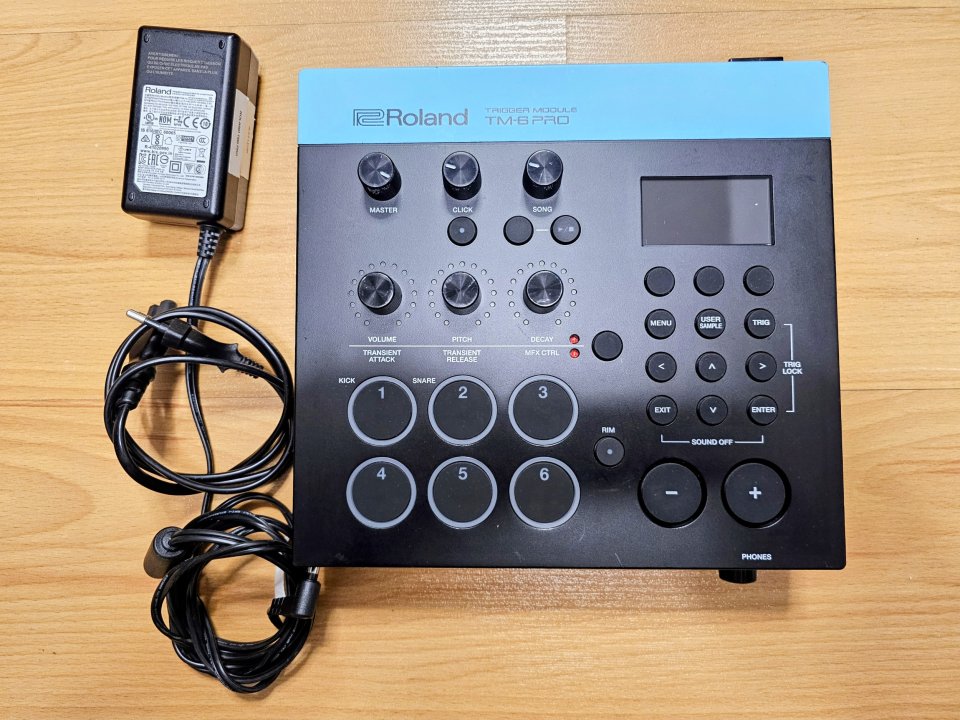 Roland TM-6 Pro: Módulo híbrido profesional