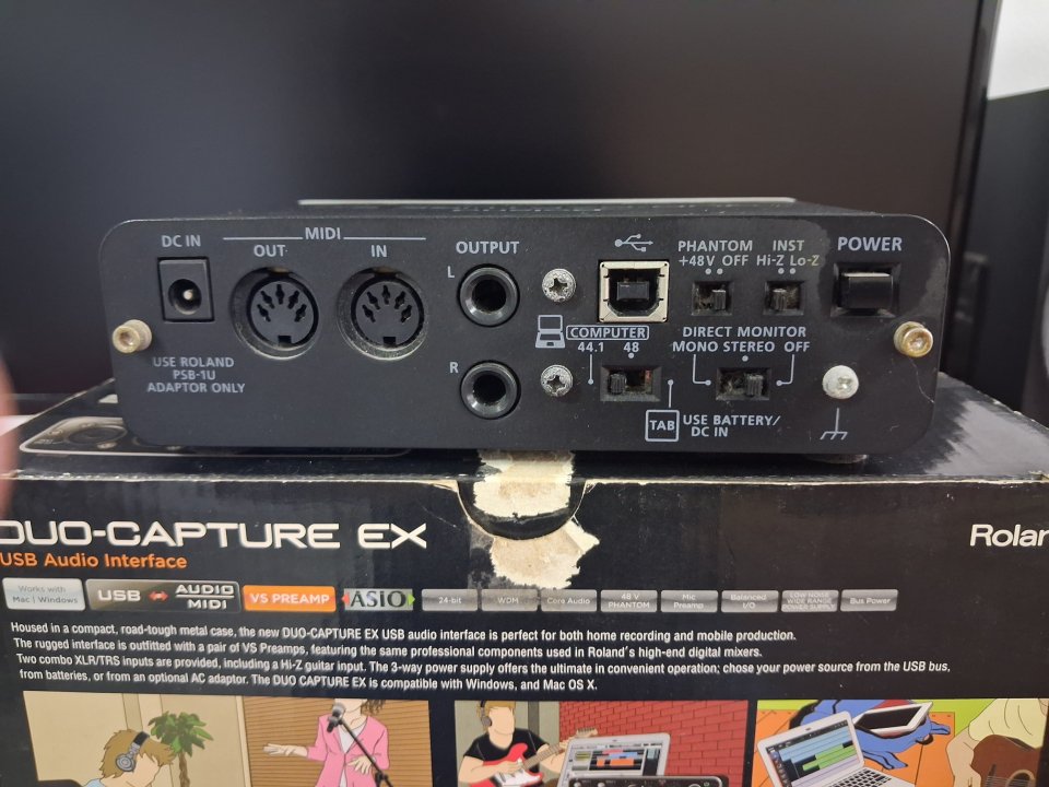 Roland Duo-Capture EX Interfaz de segunda mano · Foto 4 de 5 · Málaga · 70 €