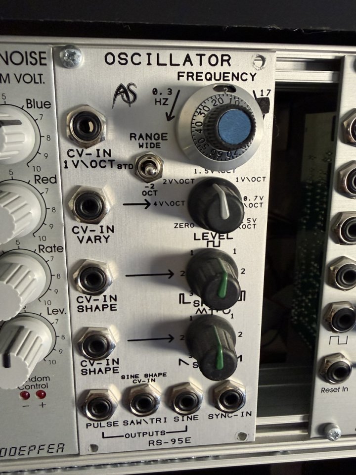 Oscilador Eurorack Analogue Systems RS95e de segunda mano · Cuenca · 250 €