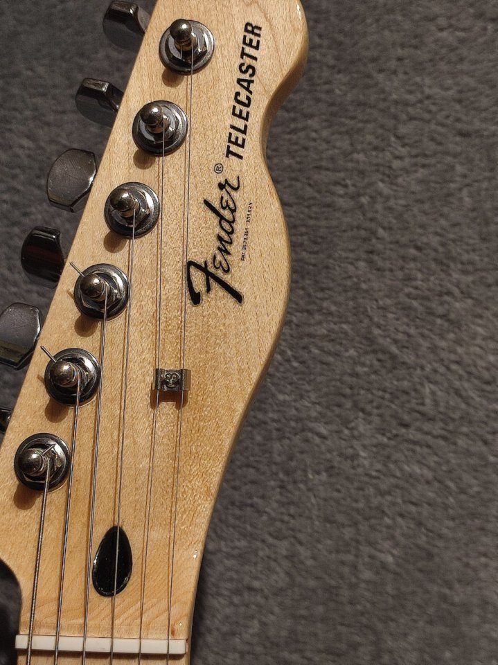 Squier telecaster con algunos cambios de segunda mano · Foto 4 de 10 · Araba · 190 €