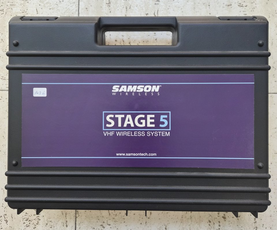 Samson Stage 5 sistema micro inhalámbrico de segunda mano · Foto 1 de 3 · Girona · 65 €