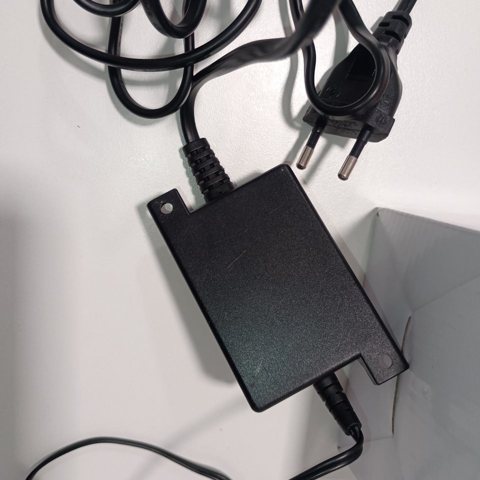 Adaptador Shure PS24E de segunda mano · Foto 4 de 4 · Málaga · 25 €