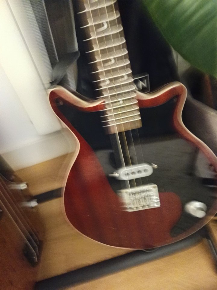 Ukelele Red Special - Brian May