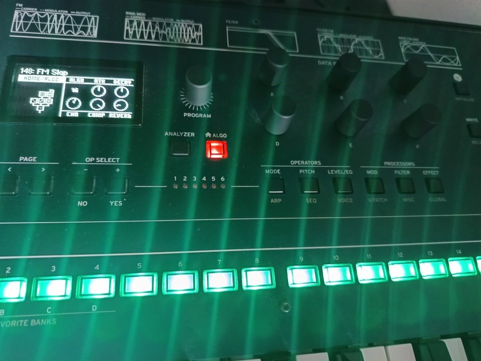 Korg Opsix mk1 de segunda mano · Foto 2 de 4 · Madrid · 340 €
