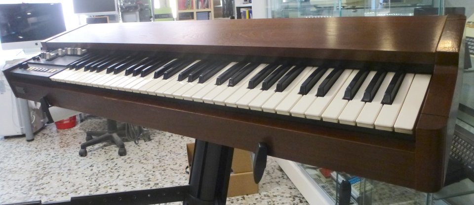 Korg CX-3 Combo Organ original (analógico)