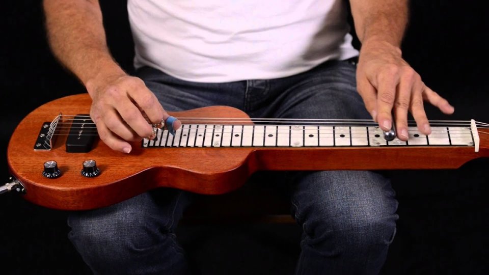 Busco clases de iniciacion al lap steel de segunda mano · Zaragoza