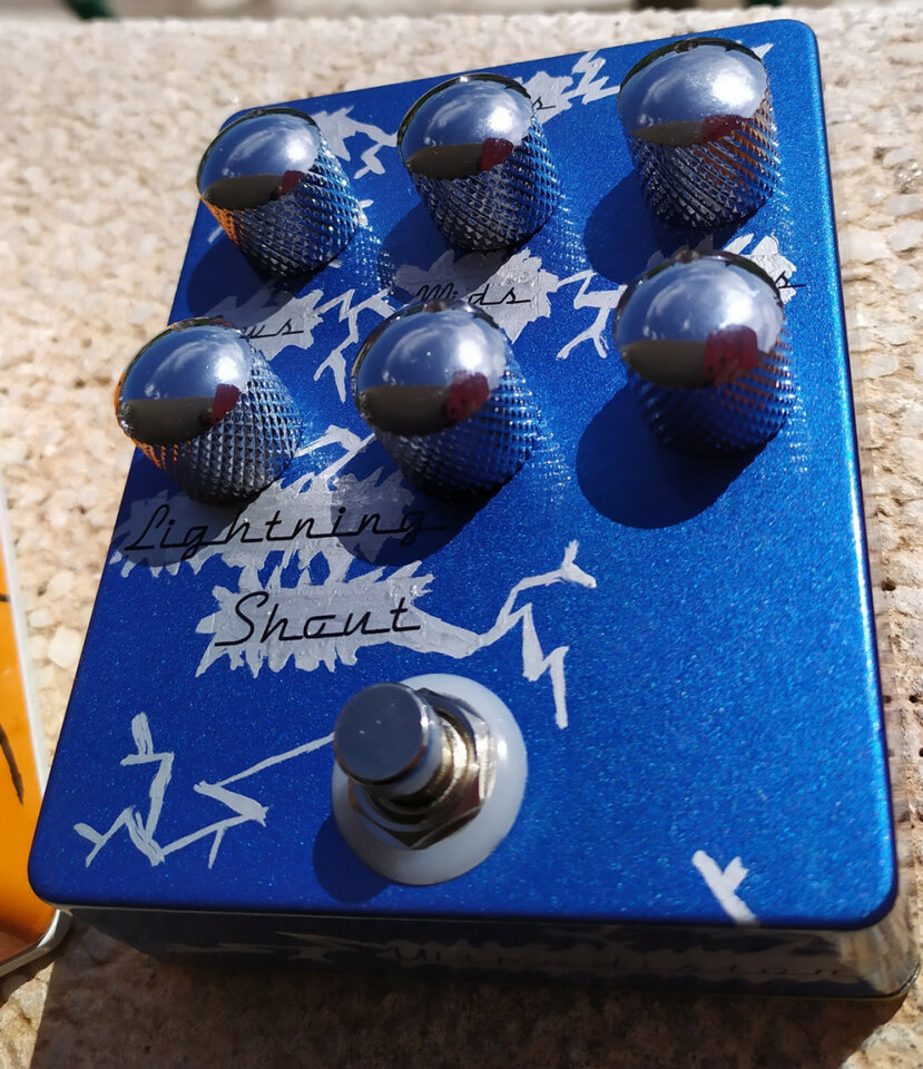 Tiger Shout distorsión tipo Mesa Boogie de Boutique ( Dr Boogie )