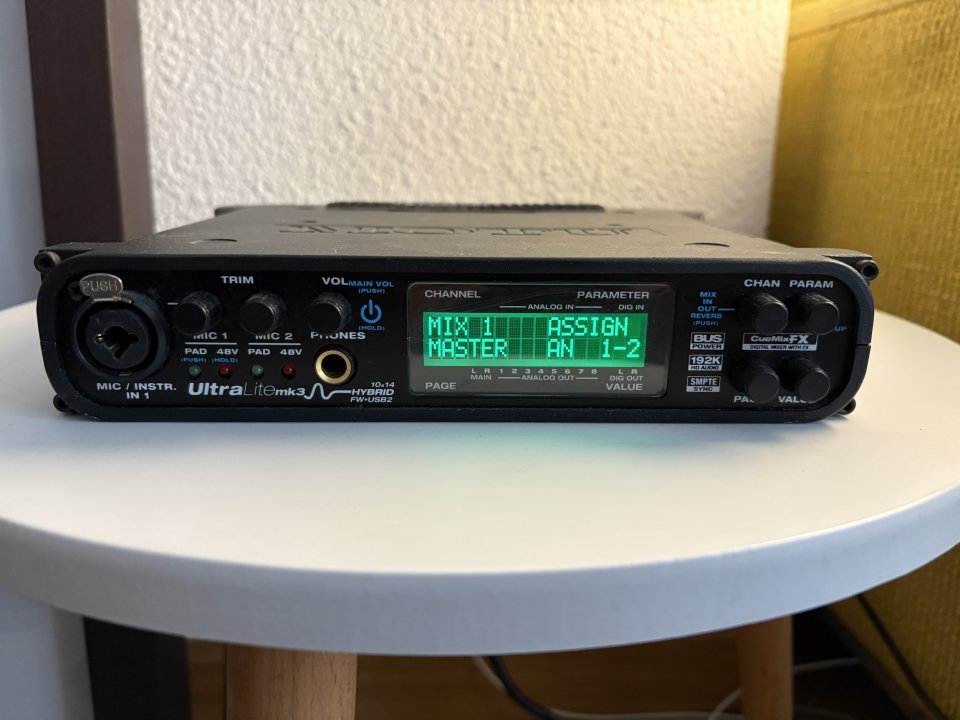 Interfaz audio MOTU Ultralite MKIII Hybrid