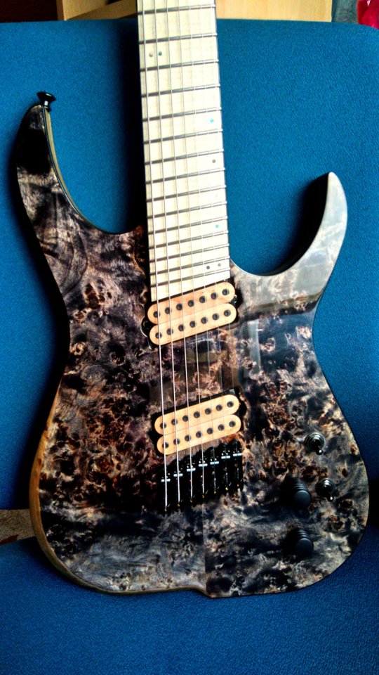 Skervesen Raptor 7 Dark Soil de segunda mano · Foto 1 de 9 · Bizkaia · 3100 €