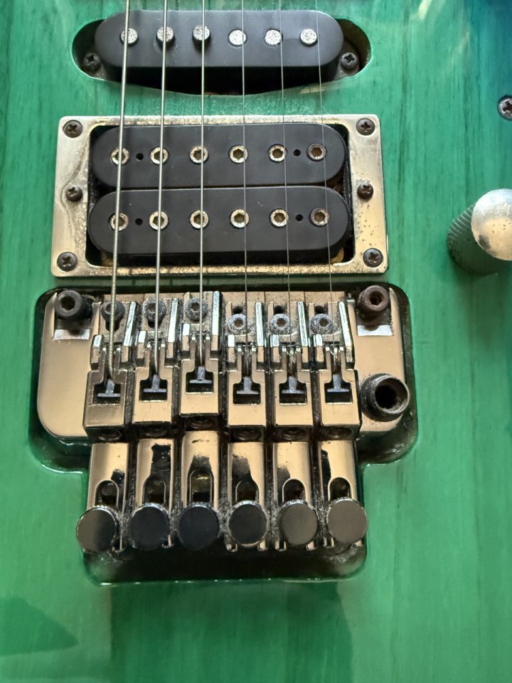 Ibanez RG370AHMZ de segunda mano · Foto 2 de 5 · Cádiz · 275 €