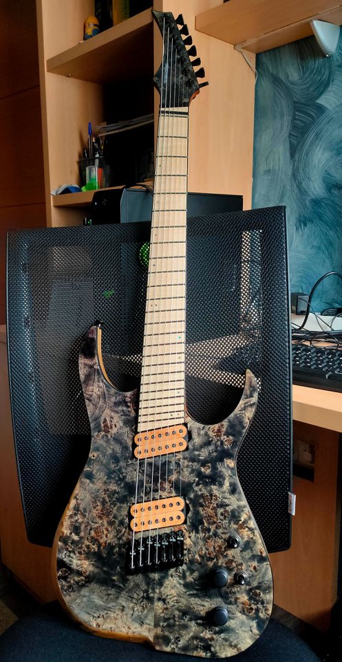Skervesen Raptor 7 Dark Soil de segunda mano · Foto 2 de 9 · Bizkaia · 3100 €