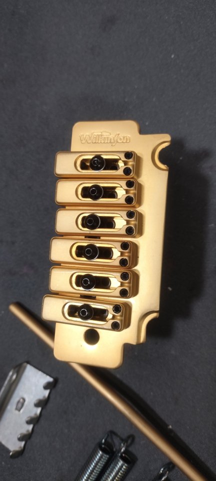 Tremolo Wilkinson WVS50K, nuevo