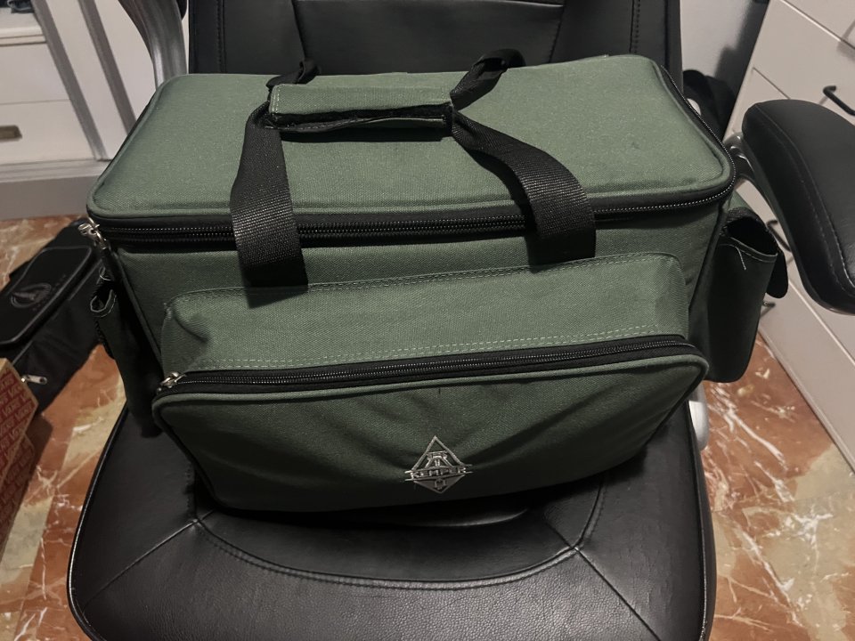 Kemper powerhead (amplificado) + remote y fundas de segunda mano · Foto 1 de 6 · Murcia · 1100 €