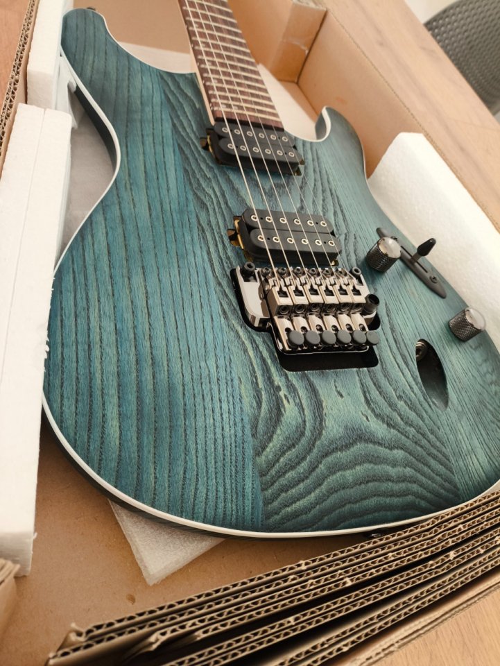 Ibanez S520AH OBF de segunda mano · Foto 2 de 10 · Madrid · 520 €