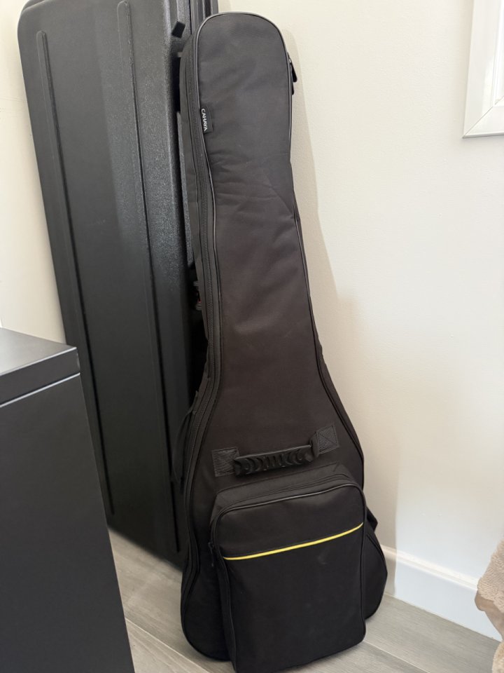 Ibanez RG370AHMZ de segunda mano · Foto 5 de 5 · Cádiz · 275 €