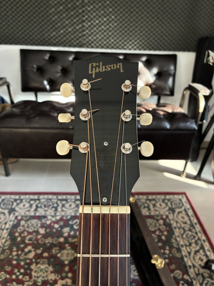 Gibson J45 50s de segunda mano · Foto 3 de 3 · Almería · 2000 €
