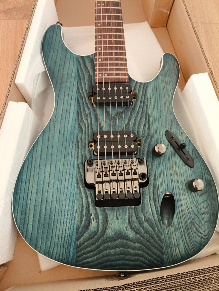 Ibanez S520AH OBF de segunda mano · Foto 3 de 10 · Madrid · 520 €