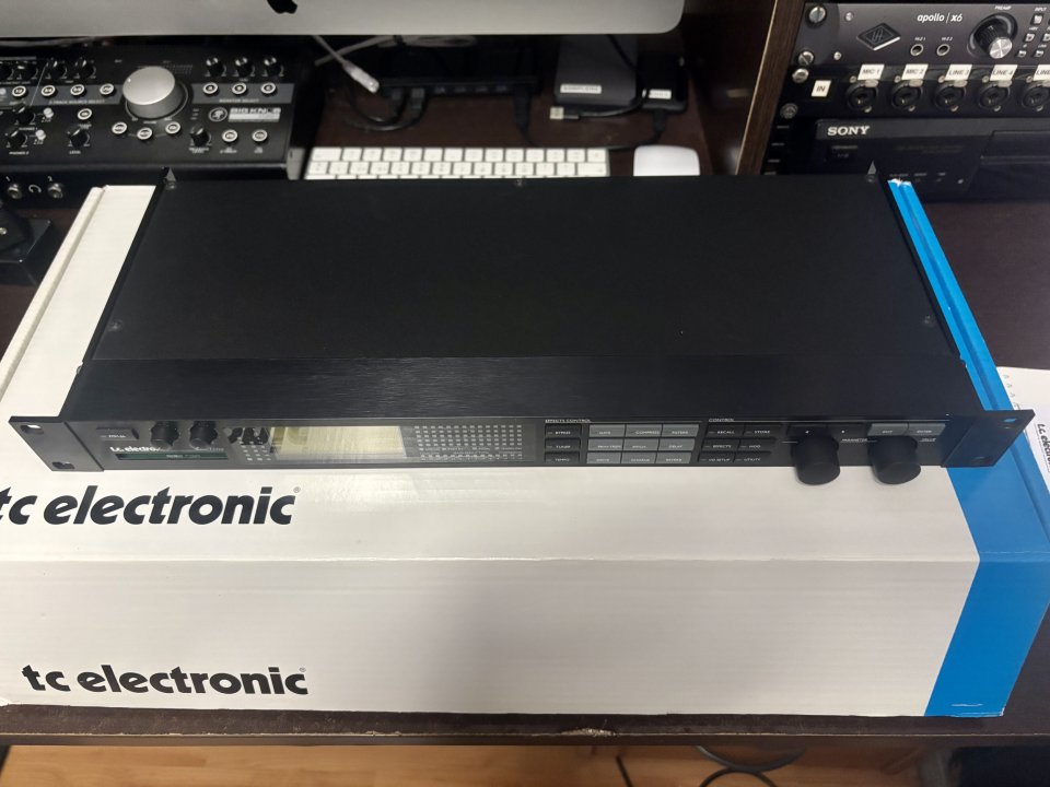 Vendo TC Electronic G-Force de segunda mano · Foto 2 de 6 · Barcelona · 400 €