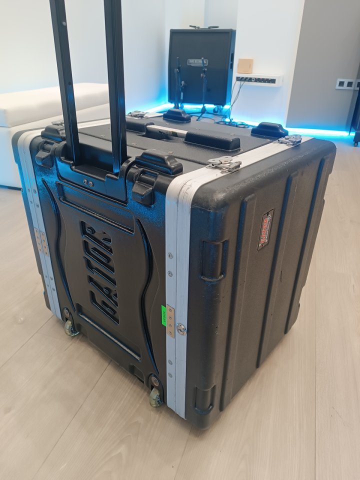 Rack Case GATOR GRR 8L de segunda mano · Foto 4 de 6 · Araba · 125 €