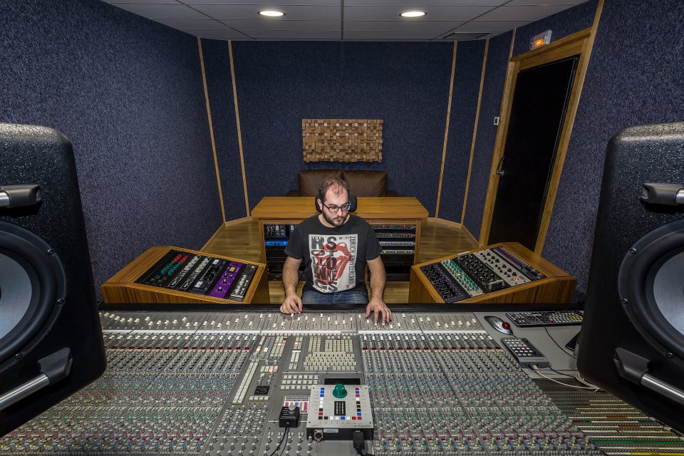 Clases de grabación, mezcla, edición y Pro Tools. Presencial y online.