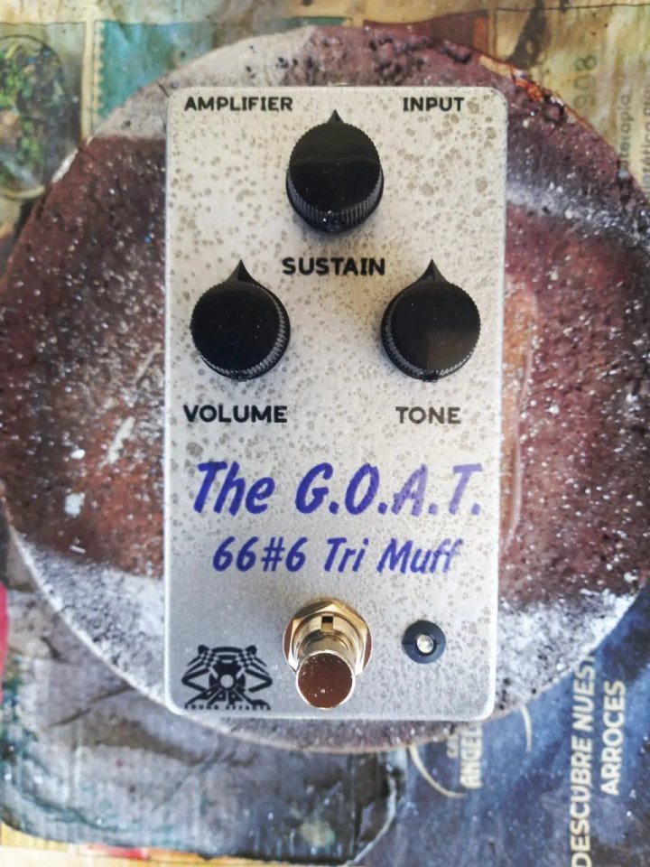 The G.O.A.T (Distintas variantes del Big Muff) PPPC Sound Effects de segunda mano · Foto 3 de 10 · Barcelona · 150 €