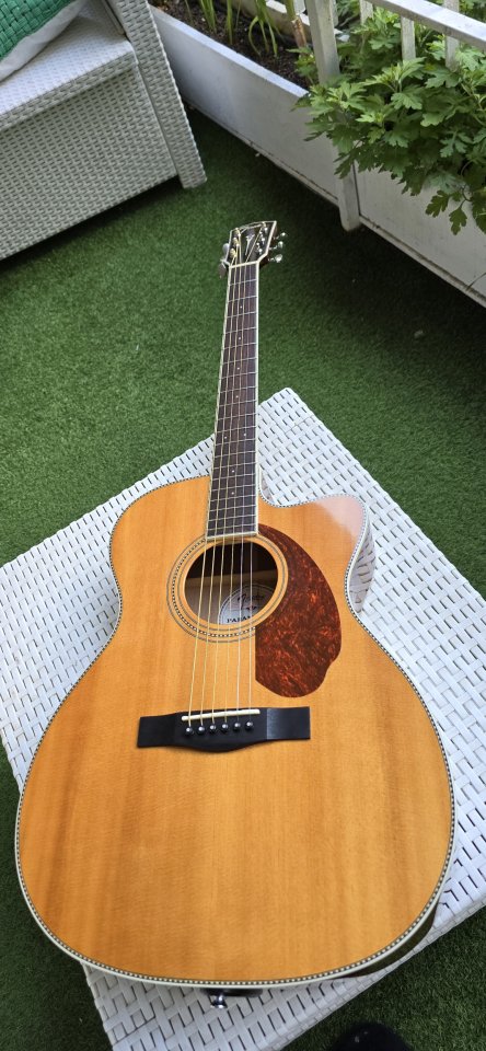 Fender Electroacústica de segunda mano · Foto 2 de 10 · Madrid · 399 €