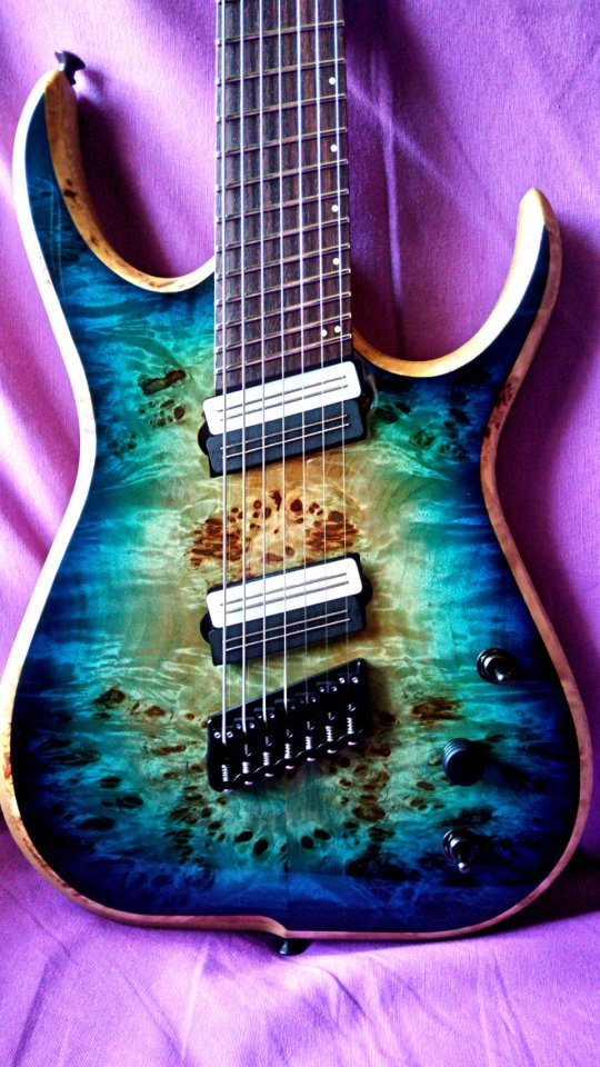 Skervesen Raptor 7 Laguna Burst de segunda mano · Foto 2 de 10 · Bizkaia · 3100 €