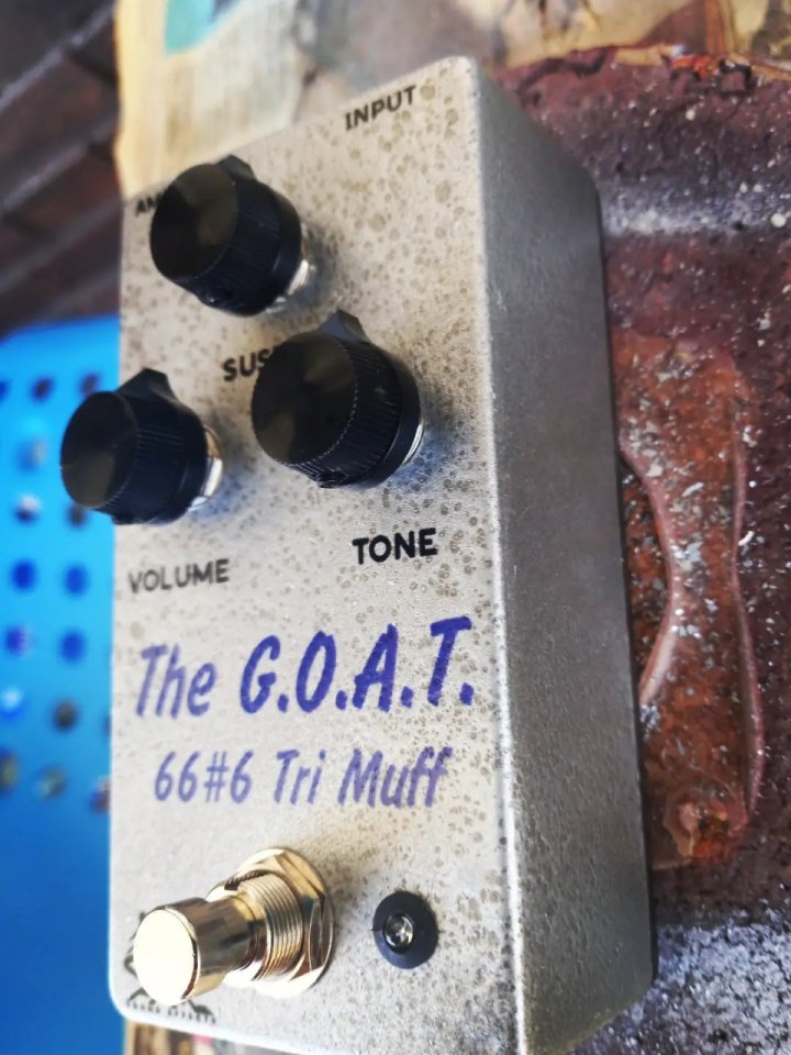 The G.O.A.T (Distintas variantes del Big Muff) PPPC Sound Effects de segunda mano · Foto 4 de 10 · Barcelona · 150 €