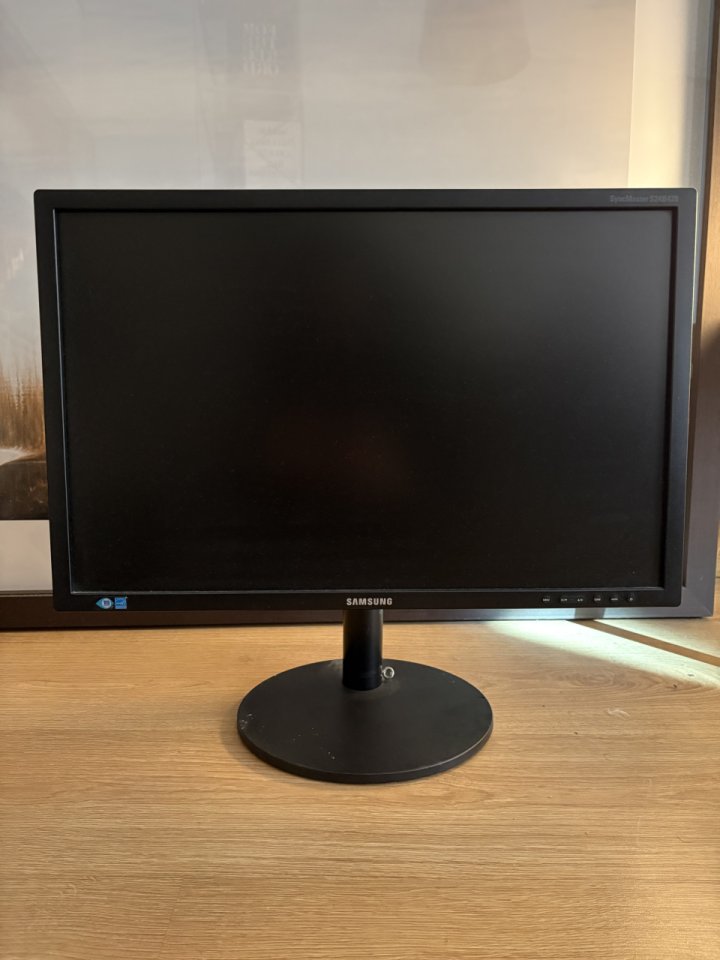 Monitor Samsung 24" Negro
