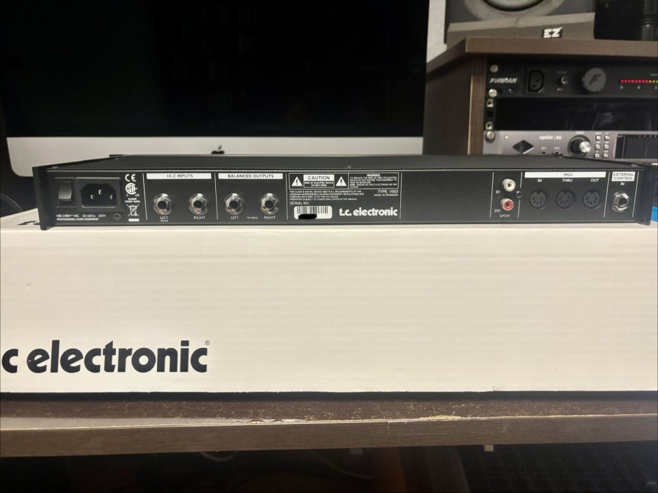 Vendo TC Electronic G-Force de segunda mano · Foto 3 de 6 · Barcelona · 400 €