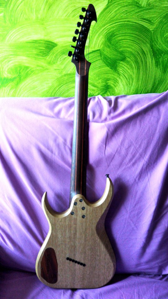 Skervesen Raptor 7 Laguna Burst de segunda mano · Foto 4 de 10 · Bizkaia · 3100 €
