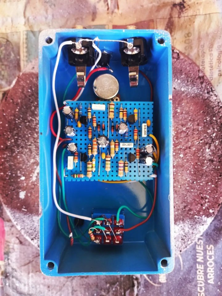 The G.O.A.T (Distintas variantes del Big Muff) PPPC Sound Effects de segunda mano · Foto 6 de 10 · Barcelona · 150 €