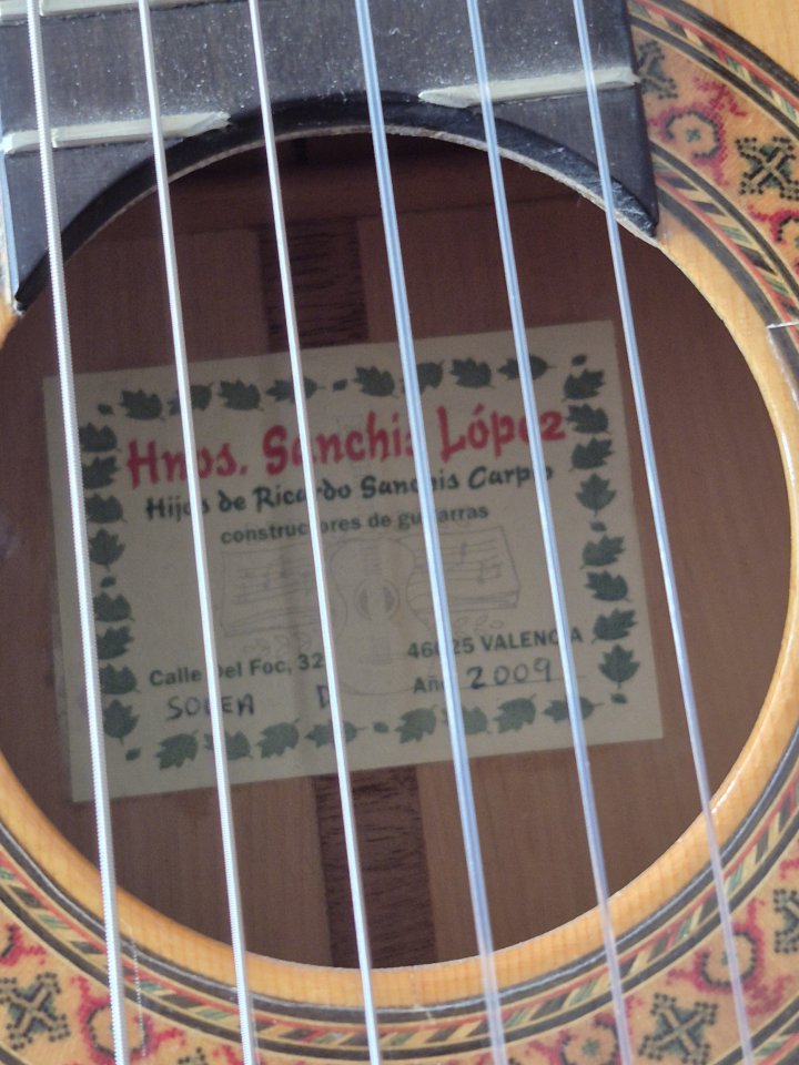 Guitarra flamenca Hnos. Sanchis López Modelo Soleá D Año 2009 de segunda mano · Foto 3 de 10 · Madrid · 900 €