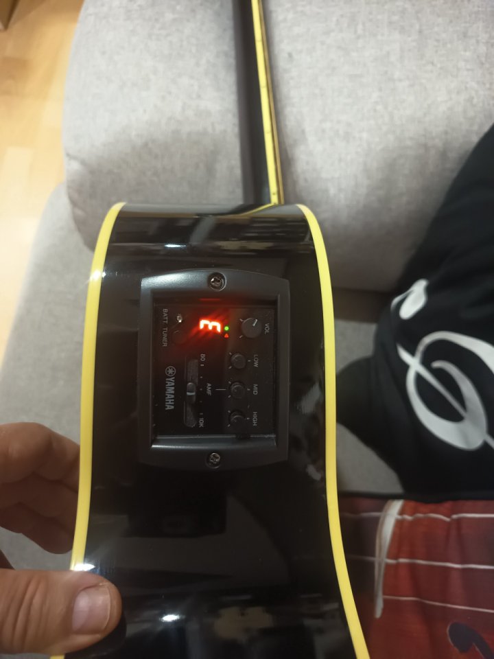YAMAHA CPX700 II de segunda mano · Foto 4 de 6 · Madrid · 550 €