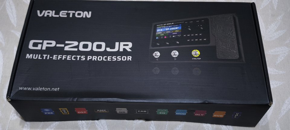 Multiefectos Valeton GP2OO JR de segunda mano · Foto 9 de 9 · Asturias · 199 €