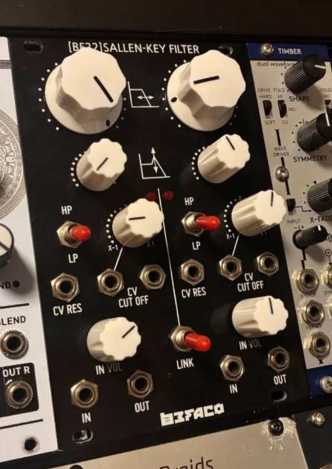 Módulos eurorack OFERTA de segunda mano · Foto 1 de 7 · Araba · 375 €