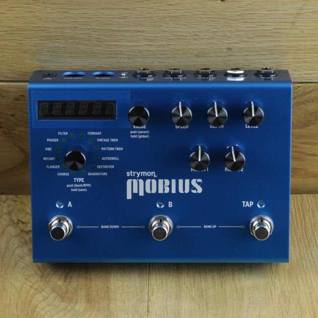 Strymon Mobius