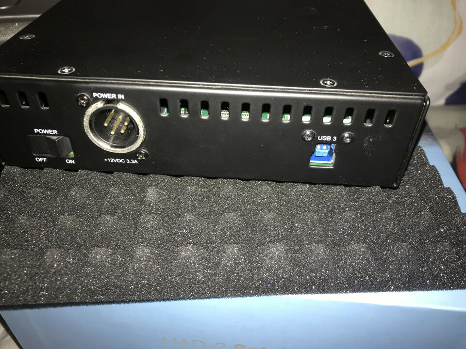 Cambio Universal Audio UAD-2 Satellite USB Quad Core por Apollo Twin de segunda mano · Foto 3 de 8 · Zaragoza · 360 €