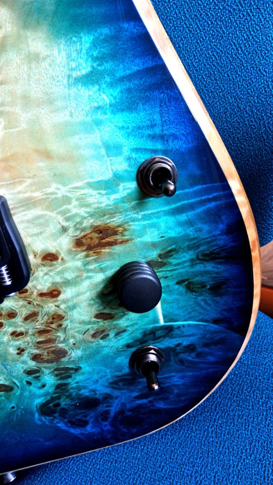 Skervesen Raptor 7 Laguna Burst de segunda mano · Foto 10 de 10 · Bizkaia · 3100 €